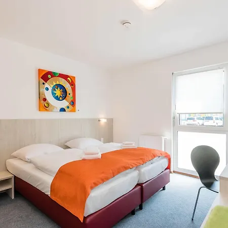 Fairsleep Einstein Motel 3*