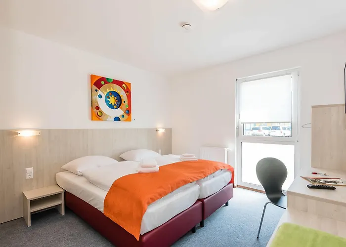 Fairsleep Einstein Motel 3*